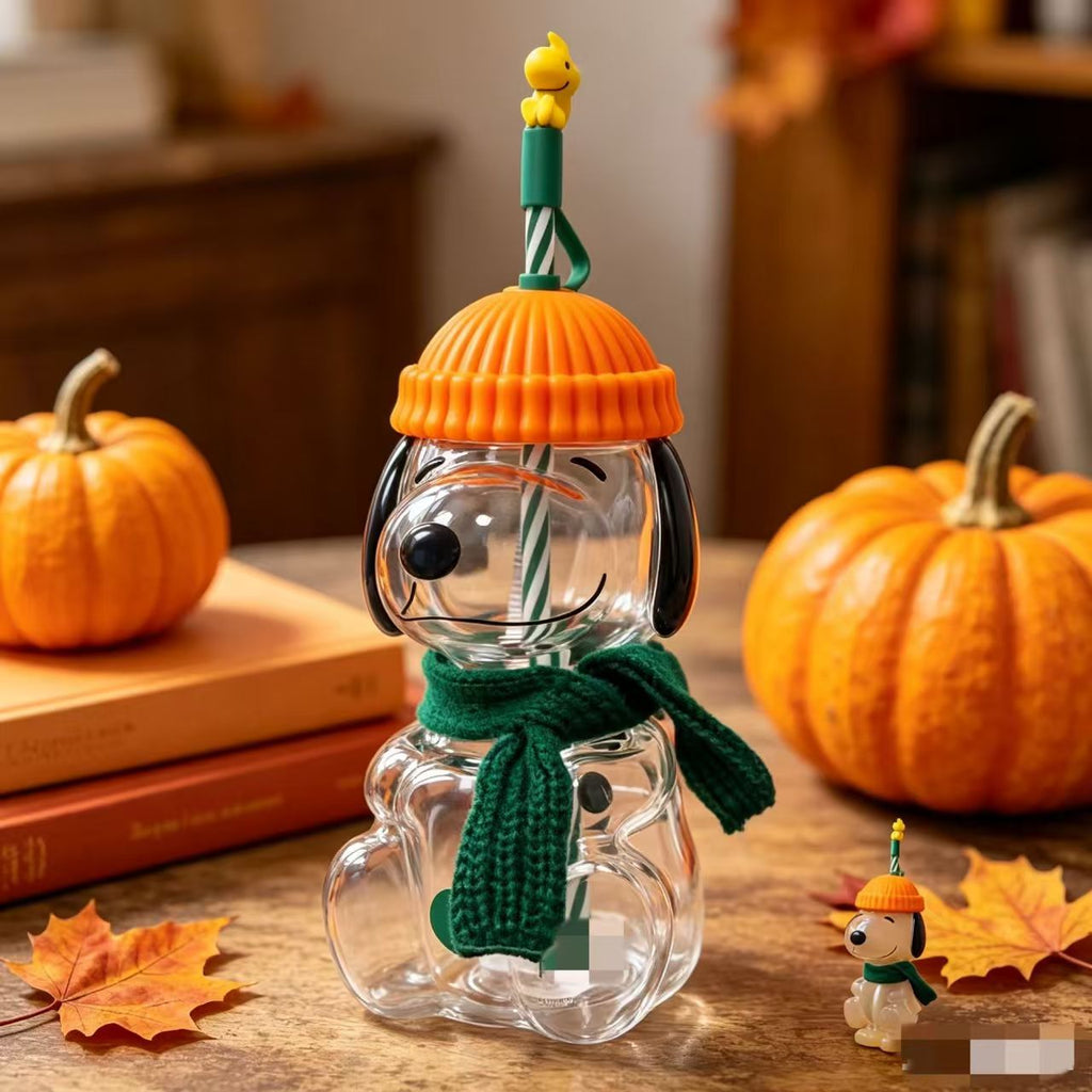 Snoopy  Beanie Glass Tumbler with Straw – Fall Cartoon Cold Cup with Scarf & Lid | Fan-Made Gift