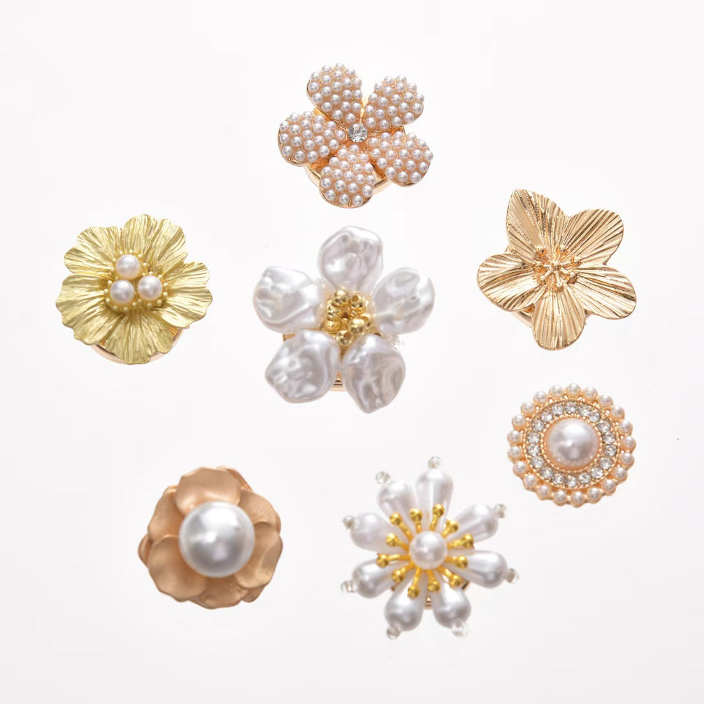 Decorative Flower Cufflinks Clip Rhinestone Men Women Casual Clothing Decoration Cuffs