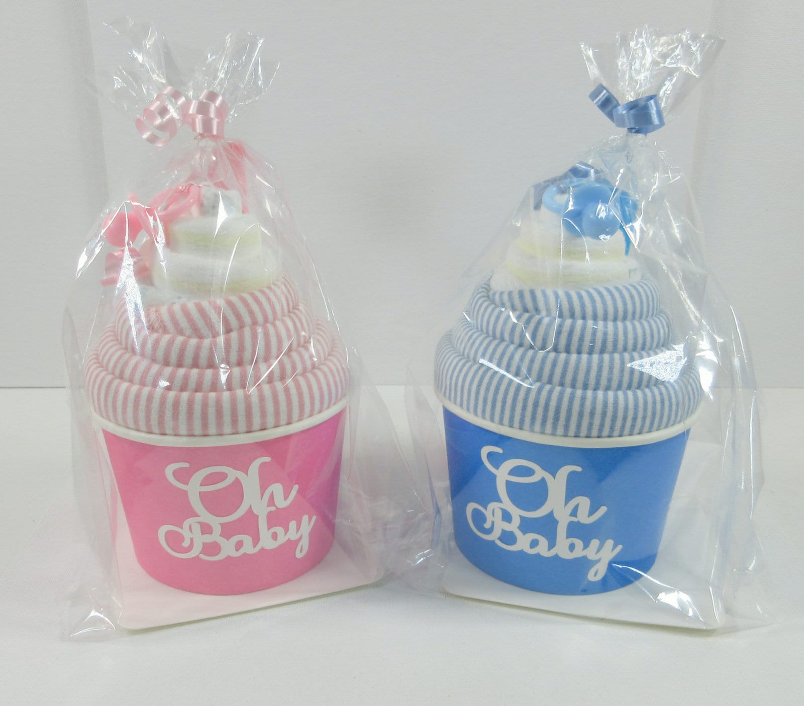 Baby Shower Gift Set, Baby Blanket Cupcake, Newborn Gift, Gender Reveal Party Favor