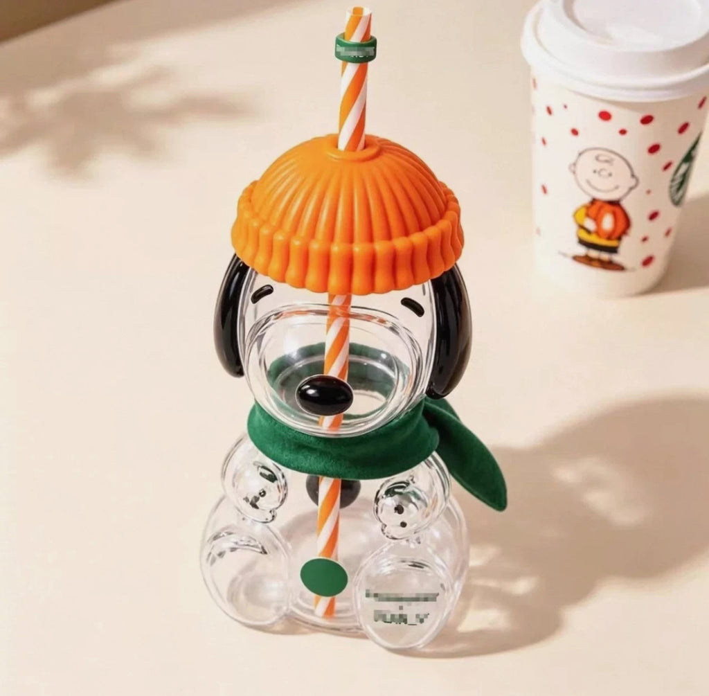 Snoopy  Beanie Glass Tumbler with Straw – Fall Cartoon Cold Cup with Scarf & Lid | Fan-Made Gift